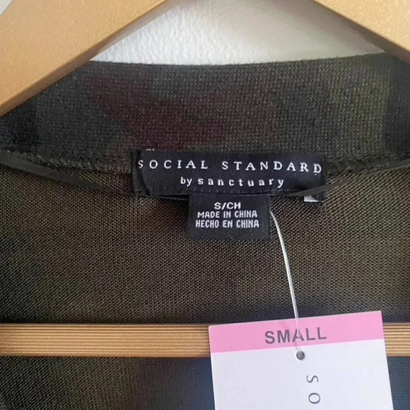 NWT Social Standard by Sanctuary Camo Cardigan Sweater - Picture 6 of 14